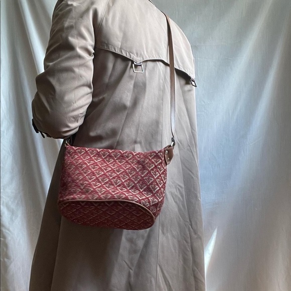 Kilim Shoulder Bag - Picture 3 of 5